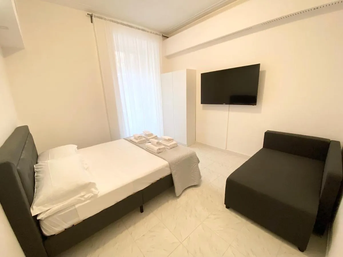 Art Atelier Apartments Roma 0*,  Italia