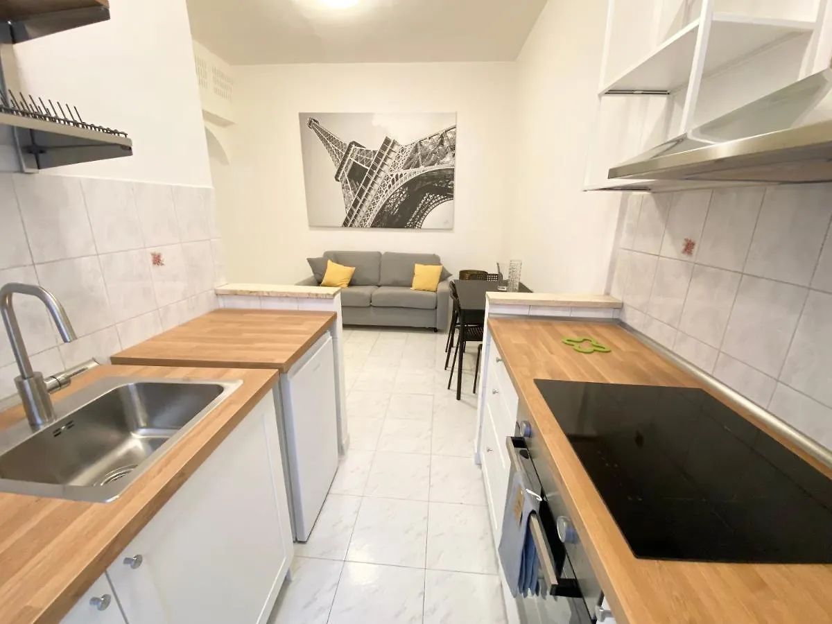 Art Atelier Apartments Řím